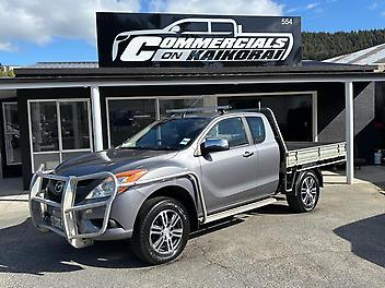 65,327 Km, Ute, 3196 cc,  engine, 6-Speed Manual