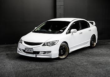 131,000 Km, Sedan, 1790 cc, Petrol engine, Automatic