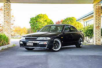 78,000 Km, Coupe, 2498 cc, Petrol engine, Manual