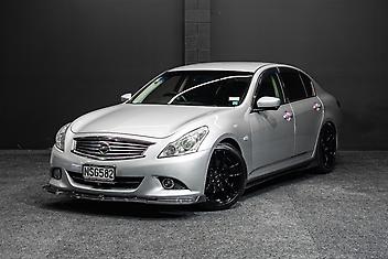 131,000 Km, Sedan, 2495 cc, Petrol engine, Automatic