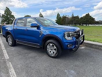 13,562 Km, Ute, 1996 cc, Diesel engine, Automatic