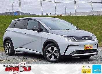 15,000 Km, Hatchback, 0 cc, Electricity engine, Automatic