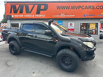 217,642 Km, Ute, 2442 cc, Diesel engine, Manual