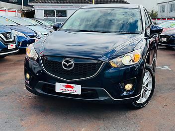57,611 Km, RV-SUV, 2488 cc, Petrol engine, Automatic