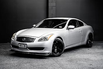 127,000 Km, Coupe, 3695 cc, Petrol engine, Automatic