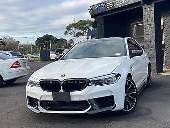 55,700 Km, Sedan, 4400 cc, Petrol engine, Automatic