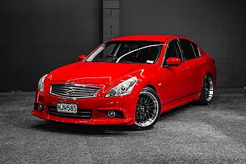 119,000 Km, Sedan, 3690 cc, Petrol engine, Tiptronic