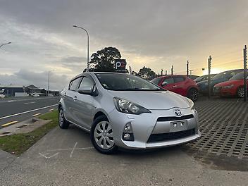 68,990 Km, Hatchback, 1496 cc, Hybrid engine, Automatic