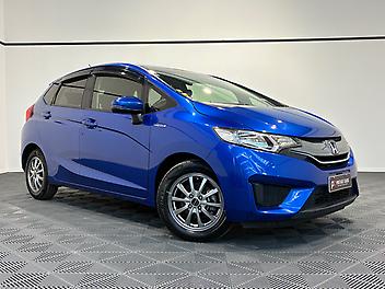 69,368 Km, Hatchback, 1500 cc, Hybrid engine, Automatic