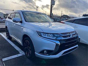 132,528 Km, RV-SUV, 2000 cc, Plug-in hybrid engine, Automatic