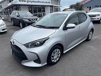 71,587 Km, Hatchback, 1490 cc, Hybrid (Electric) engine, 