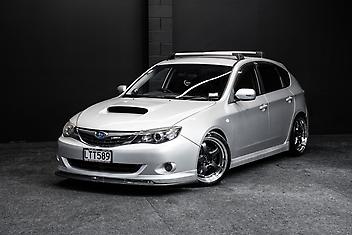 150,000 Km, Hatchback, 1990 cc, Petrol engine, Manual