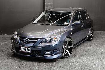 144,000 Km, Hatchback, 2260 cc, Petrol engine, Manual