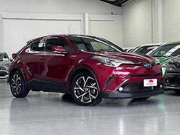 108,000 Km, RV-SUV, 1797 cc, Hybrid engine, Automatic