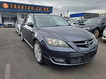 110,610 Km, Hatchback, 2260 cc, Petrol engine, Automatic