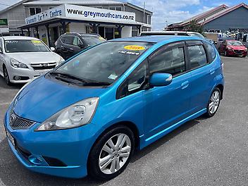 128,962 Km, Hatchback, 1496 cc,  engine, 