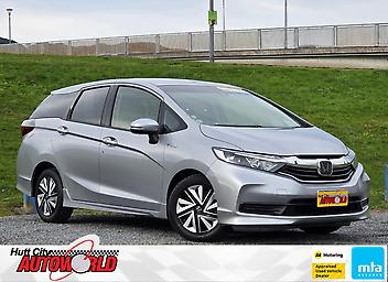 82,439 Km, Station Wagon, 1500 cc, Hybrid (Electricity) engine, Automatic