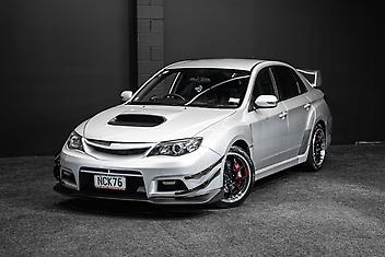 101,000 Km, Sedan, 1990 cc, Petrol engine, Manual