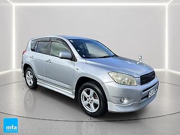 182,228 Km, RV-SUV, 2360 cc, Petrol engine, Auto