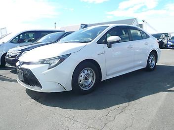 67,000 Km, Sedan, 1800 cc, Hybrid (Electric) engine, automatic