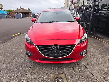 118,000 Km, Hatchback, 2000 cc, Petrol engine, Automatic