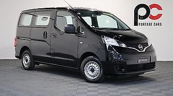 77 Km, Van, 1597 cc, Petrol engine, Automatic