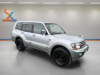 248,861 Km, SUV / 4x4, 3497 cc, Petrol engine, Auto
