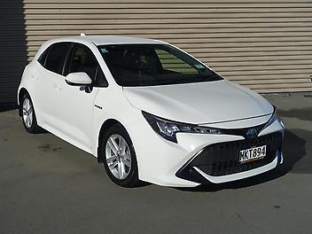 101,981 Km, Hatchback, 1798 cc, Petrol engine, CVT