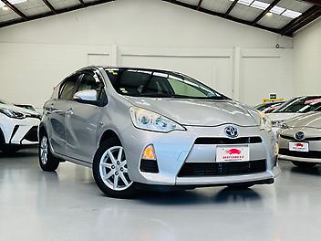 101,744 Km, Hatchback, 1496 cc, Hybrid engine, Automatic