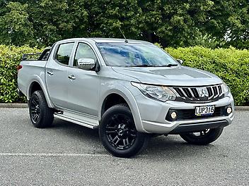 115,624 Km, Ute, 2400 cc,  engine, Tiptronic Automatic