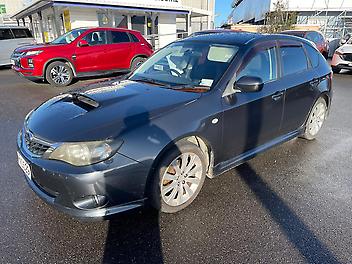 127,567 Km, Hatchback, 1990 cc, Petrol engine, 