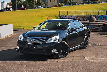 116,133 Km, Sedan, 4608 cc, Petrol engine, Automatic