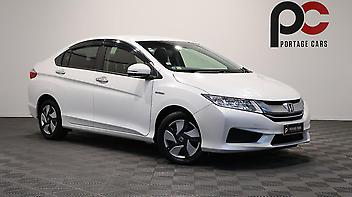 90,920 Km, Sedan, 1496 cc, Hybrid engine, Automatic