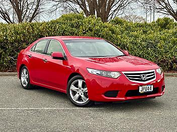 121,046 Km, Sedan, 2400 cc,  engine, Automatic