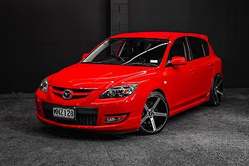 75,000 Km, Hatchback, 2260 cc, Petrol engine, Manual