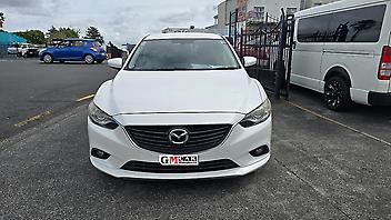 127,400 Km, Sedan, 2000 cc, Petrol engine, Automatic
