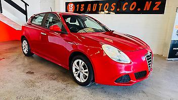 130,838 Km, Hatchback, 1368 cc, Petrol engine, Automatic