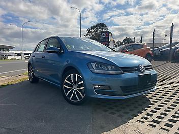 53,100 Km, Hatchback, 1394 cc, Petrol engine, Automatic