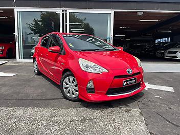 92,029 Km, Hatchback, 1496 cc, Hybrid engine, Automatic