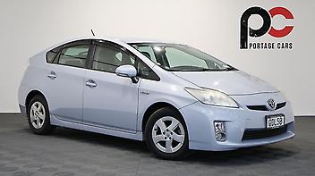 97,570 Km, Hatchback, 1797 cc, Hybrid engine, Automatic