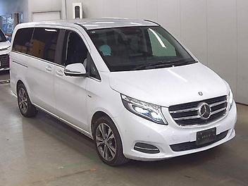 93,329 Km, Van, 2200 cc, Diesel engine, Automatic