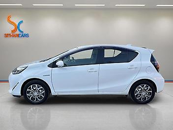 93,068 Km, Hatchback, 1500 cc, Hybrid engine, Auto