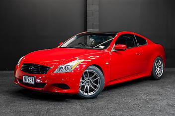 152,000 Km, Coupe, 3696 cc, Petrol engine, Manual
