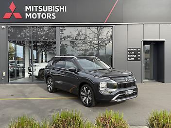 10 Km, RV/SUV, 2488135 cc, Petrol engine, CVT